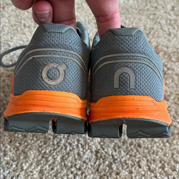 On Running Shoes - Picture 7 of 7